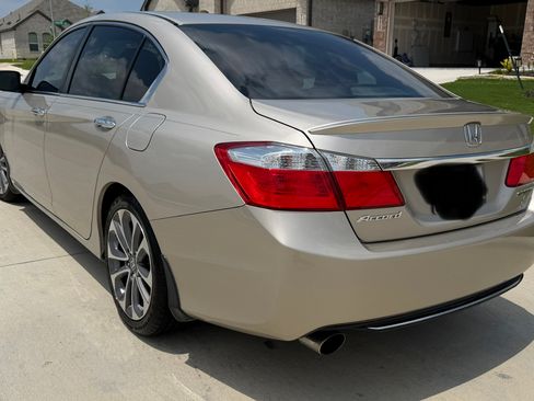 Used 2013 Honda Accord Sport image 8