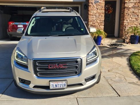 Used 2015 GMC Acadia SLT w/ Open Road Package image 1