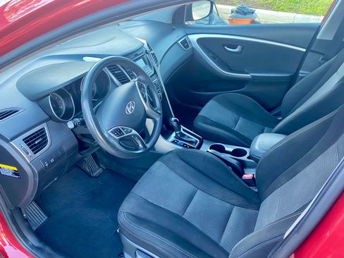 Used 2016 Hyundai Elantra GT image 13