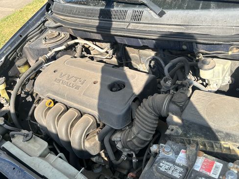 Used 2006 Toyota Matrix w/ PWR Pkg FWD image 12
