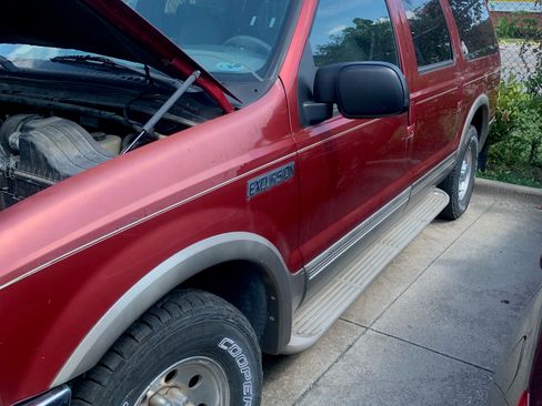 Used 2000 Ford Excursion Limited image 4