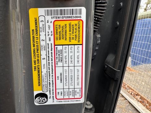 Used 2021 Ford F150 Lariat image 31