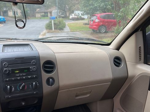 Used 2006 Ford F150 XL image 6