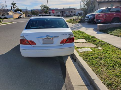 Used 2003 Toyota Avalon XLS image 5