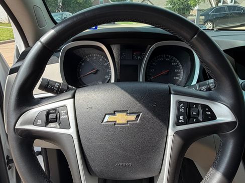 Used 2012 Chevrolet Equinox LTZ FWD image 12