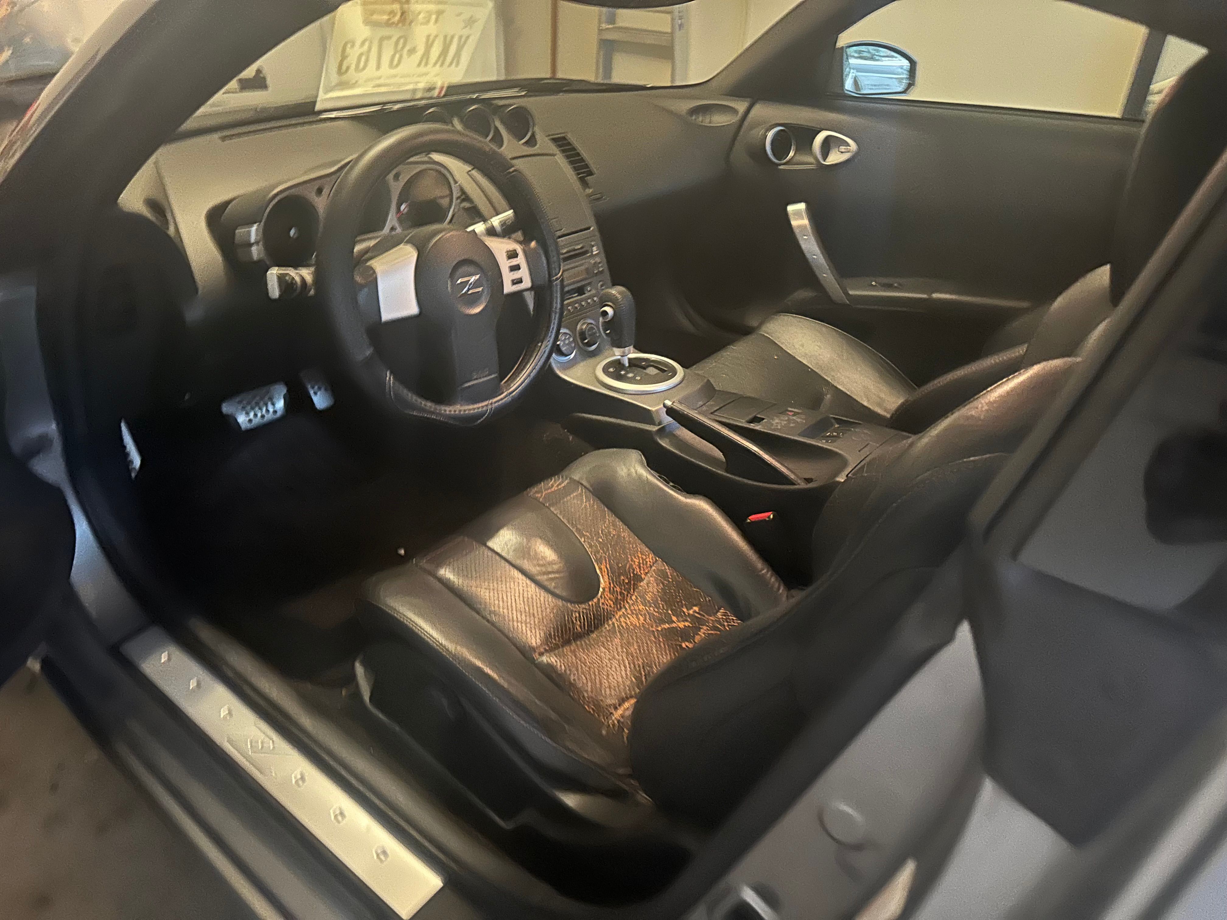 Used 2003 Nissan 350Z Touring RWD image 14