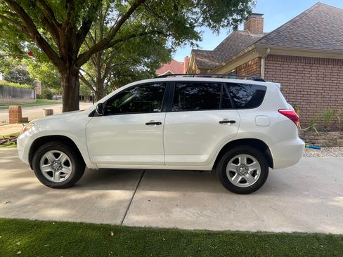 Used 2007 Toyota RAV4 2WD image 9