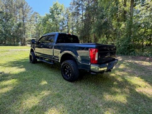 Used 2018 Ford F250 XLT w/ Snow Plow Prep Package AWD/4WD image 2