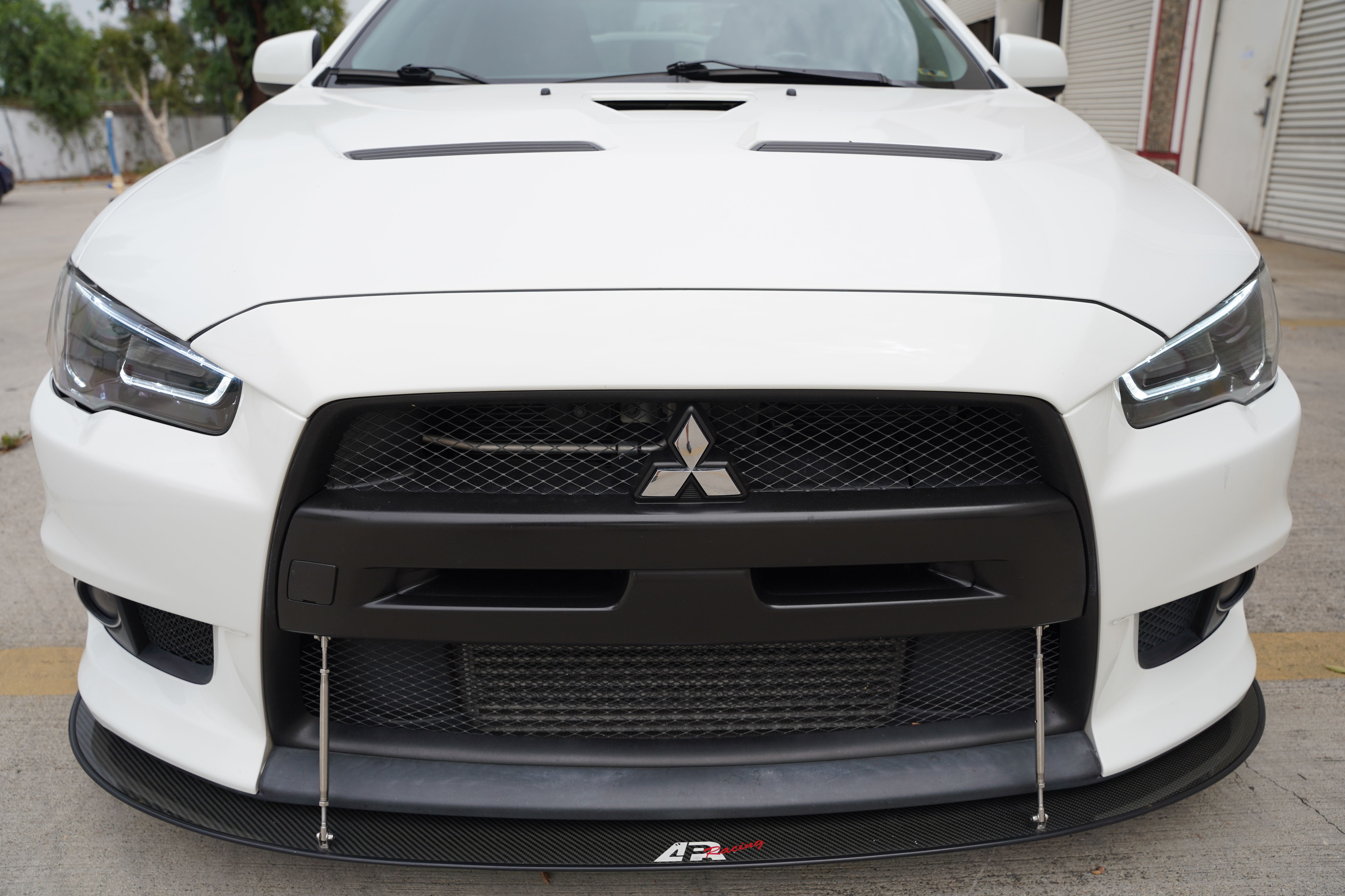 Used 2010 Mitsubishi Lancer Evolution GSR AWD/4WD image 2