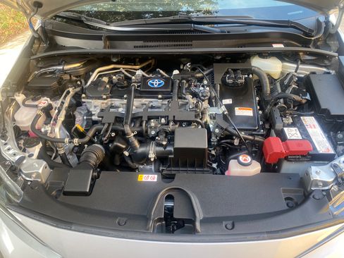 Used 2022 Toyota Corolla LE image 20