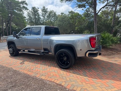 Used 2024 Chevrolet Silverado 3500 LTZ w/ LTZ Plus Package image 8