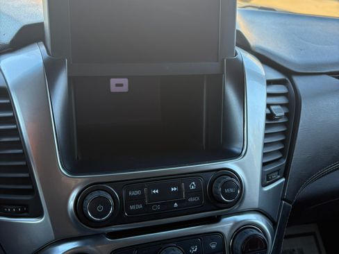 Used 2017 Chevrolet Tahoe LS image 14