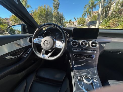 Used 2019 Mercedes-Benz C 300 Sedan image 14