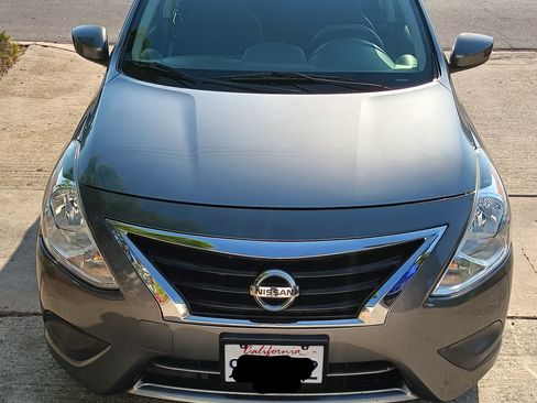 Used 2017 Nissan Versa S image 5