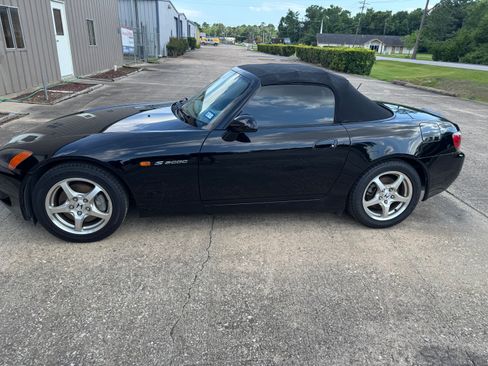 Used 2002 Honda S2000 image 8