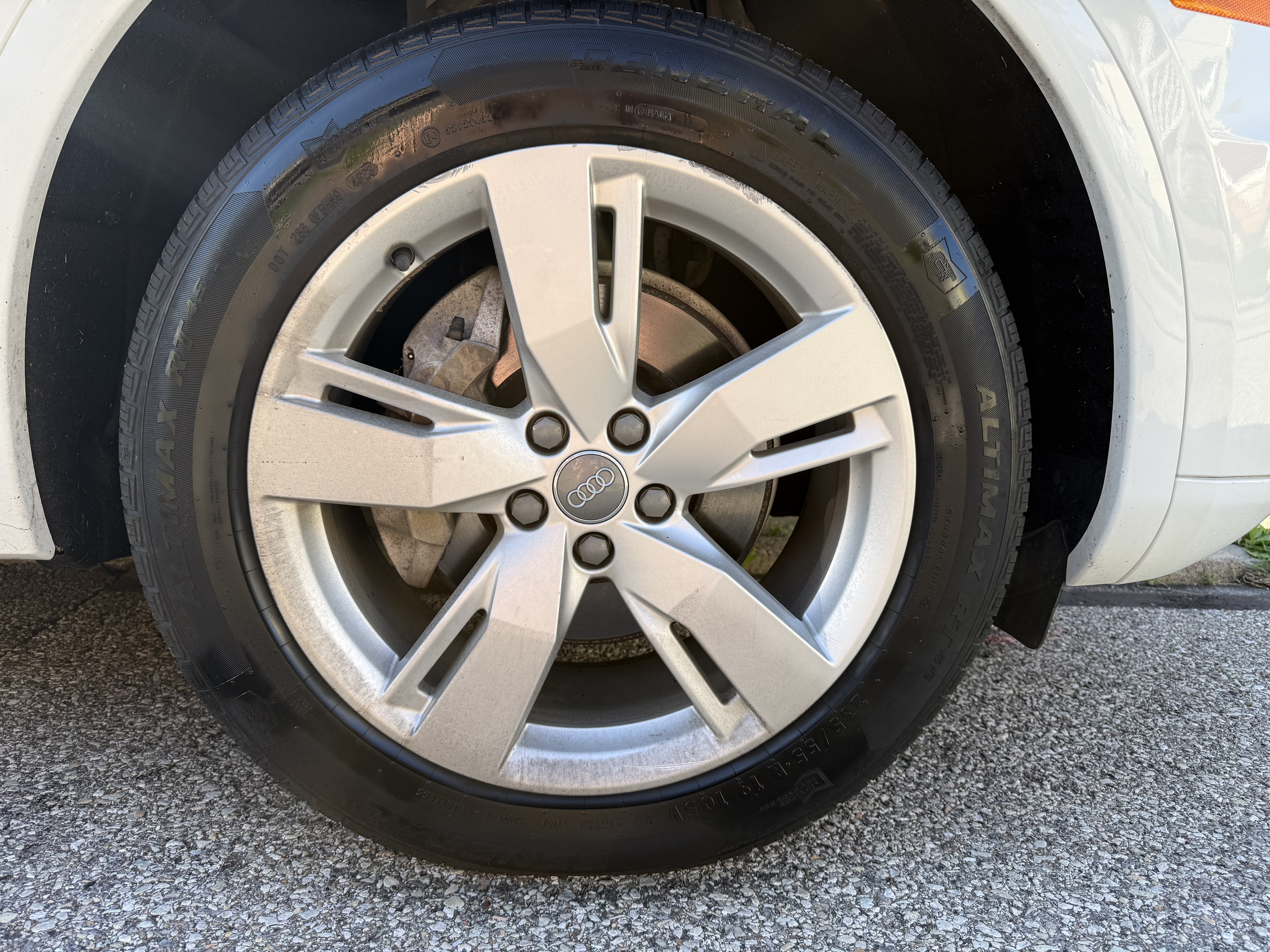 Used 2019 Audi Q5 2.0T Premium Plus w/ Premium Plus Package AWD/4WD image 17