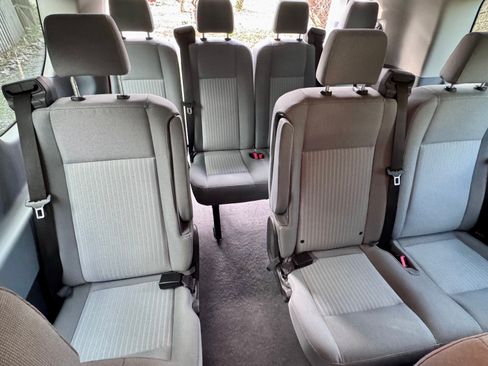 Used 2019 Ford Transit 350 XLT image 19