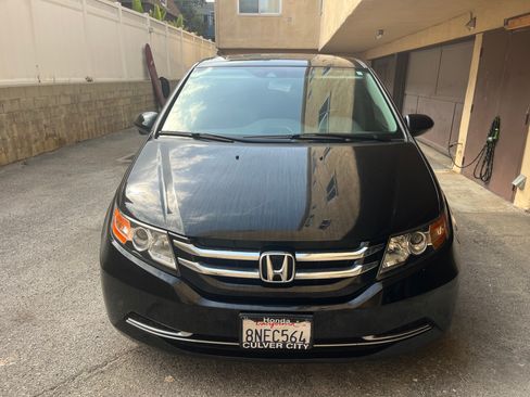 Used 2016 Honda Odyssey EX-L image 1