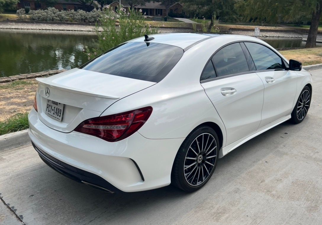 Used 2019 Mercedes-Benz CLA 250 image 2
