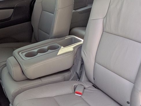 Used 2013 Honda Odyssey EX-L image 9