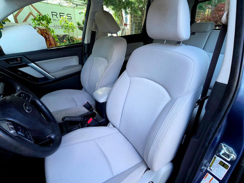 Used 2016 Subaru Forester 2.5i AWD/4WD image 20
