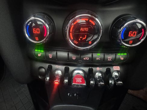 Used 2019 MINI Cooper S FWD image 24