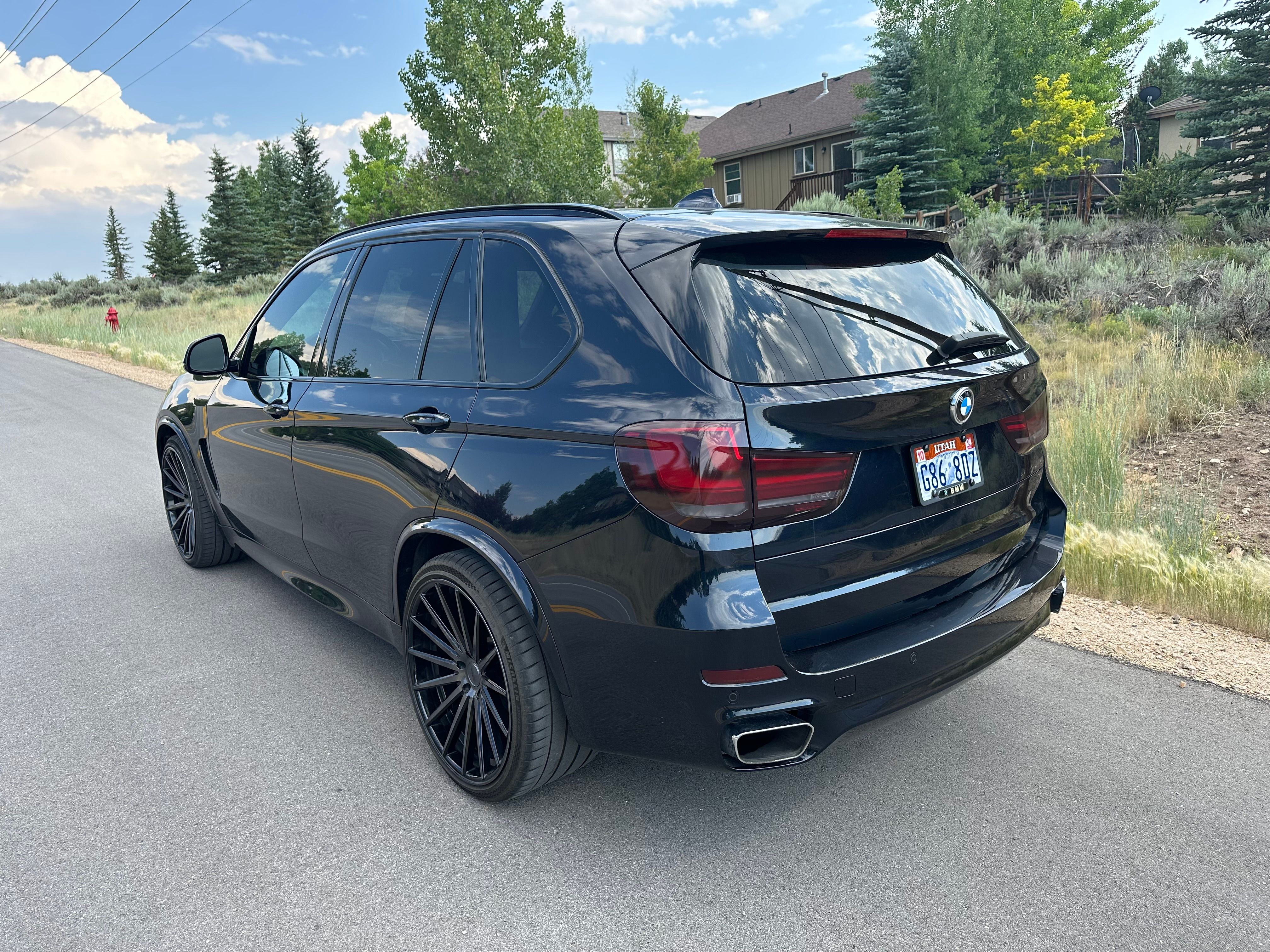 Used 2017 BMW X5 xDrive50i AWD/4WD image 9
