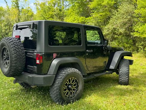 Used 2012 Jeep Wrangler Sport image 4