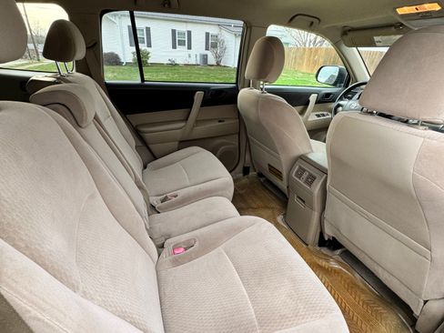Used 2008 Toyota Highlander 4WD image 12