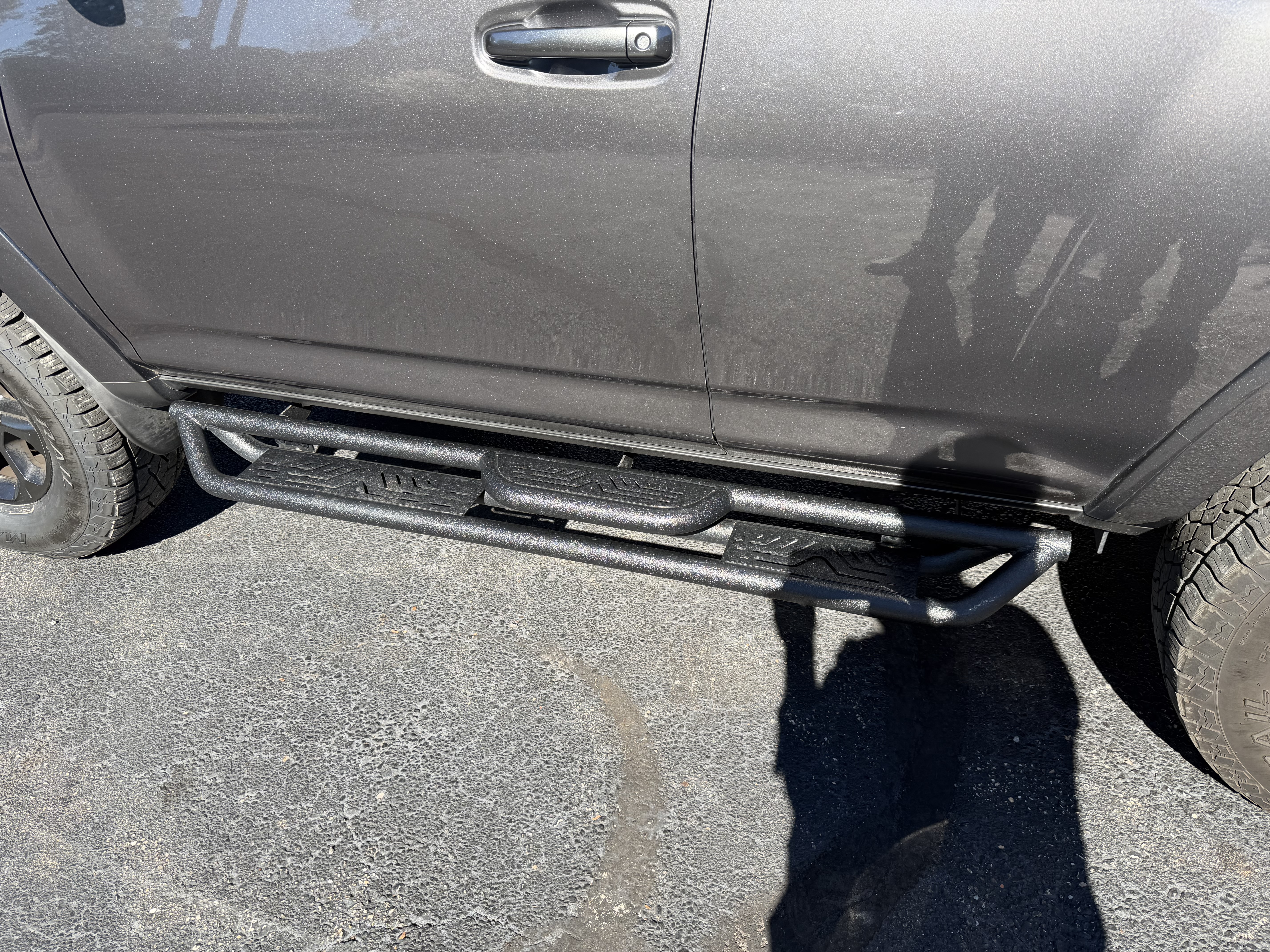 Used 2015 Toyota 4Runner SR5 AWD/4WD image 13