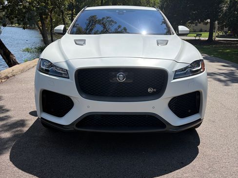 Used 2020 Jaguar F-PACE SVR AWD/4WD image 10