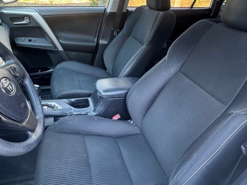 Used 2015 Toyota RAV4 XLE AWD/4WD image 13