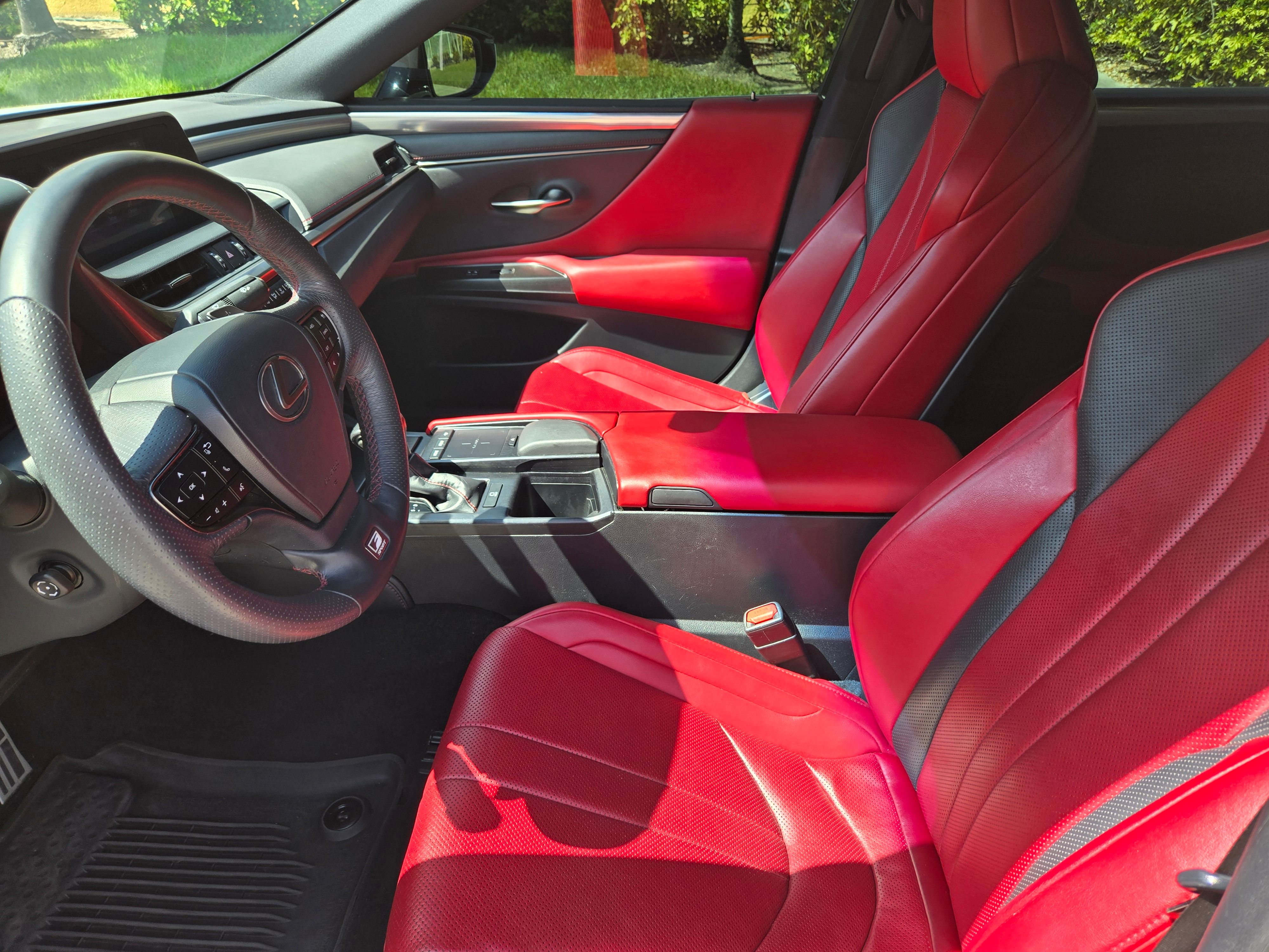 Used 2019 Lexus ES 350 F Sport w/ Accessory Package 2 FWD image 28