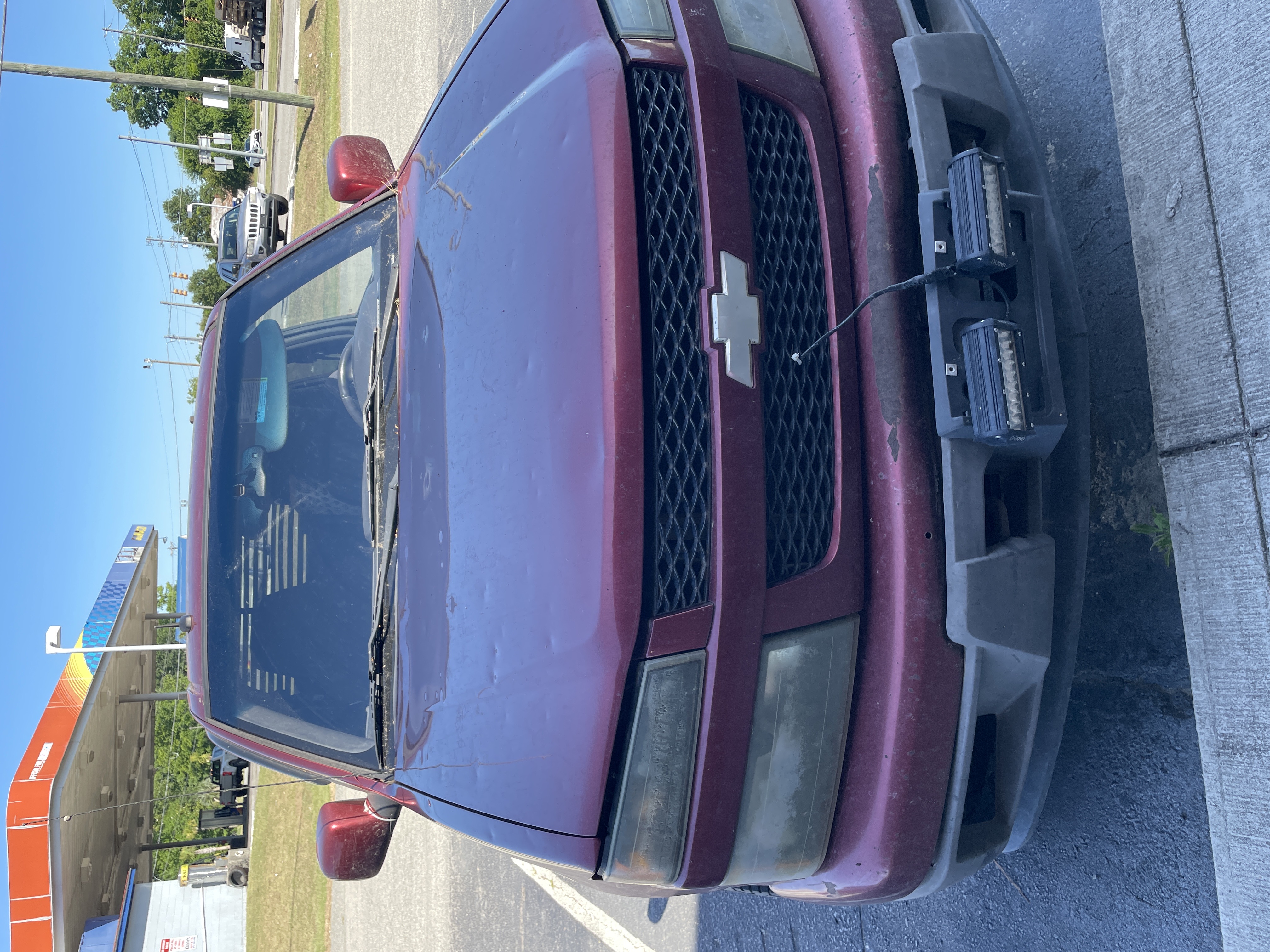 Used 2010 Chevrolet Colorado LT AWD/4WD image 2