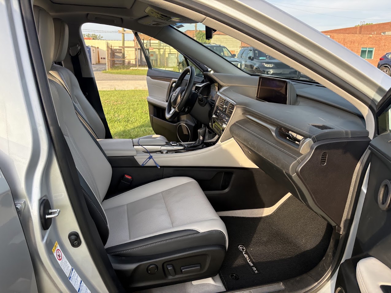 Used 2018 Lexus RX 350 AWD w/ Premium Package image 12