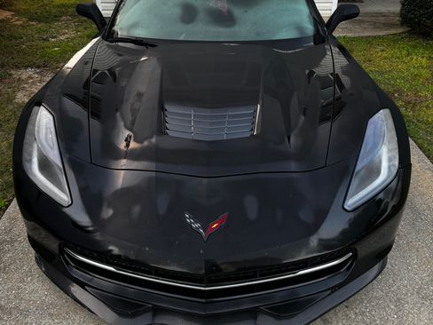 Used 2015 Chevrolet Corvette Stingray Coupe w/ 3LT Preferred Equipment Group image 4