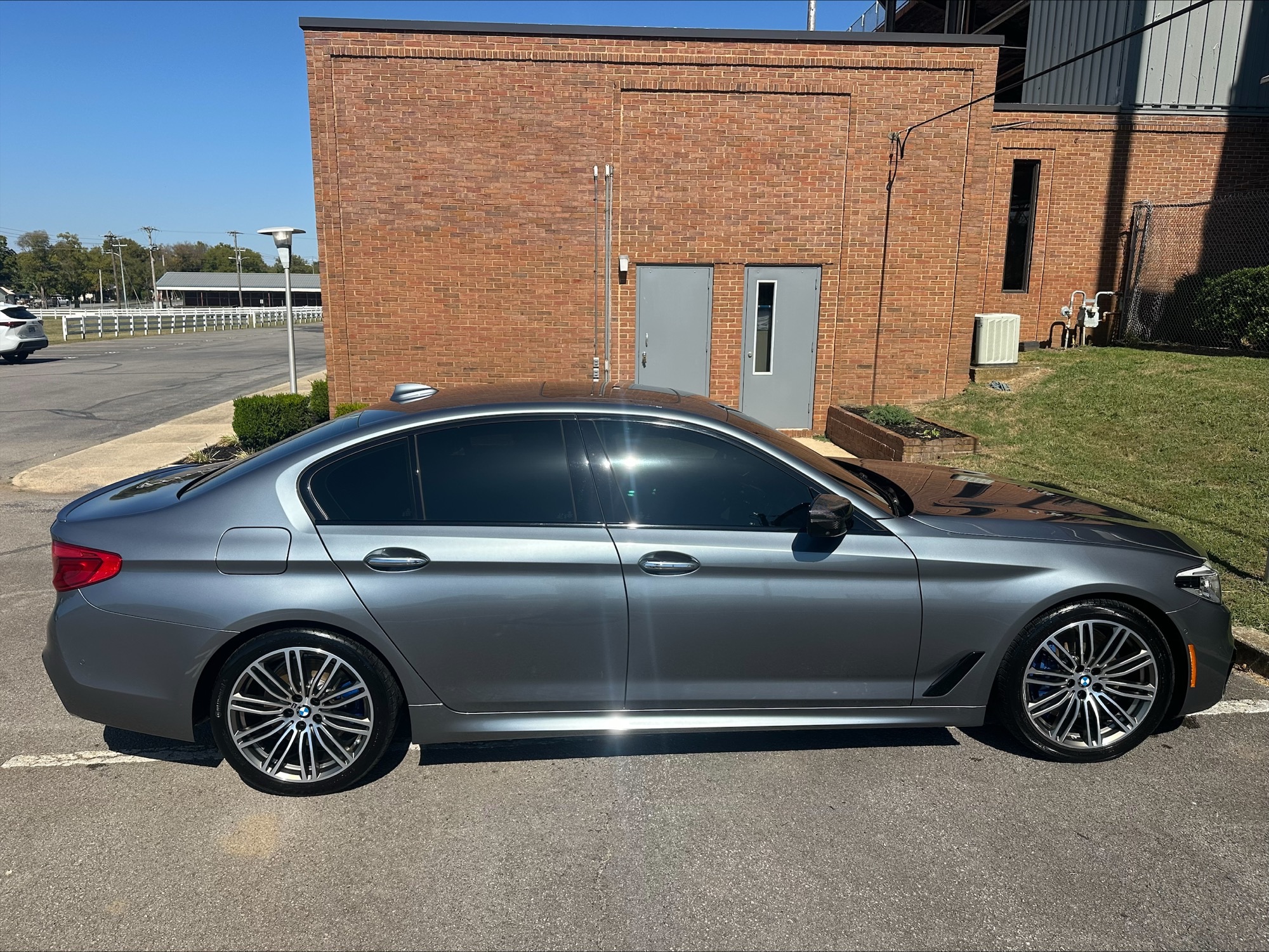 Used 2018 BMW M550i xDrive AWD/4WD image 13