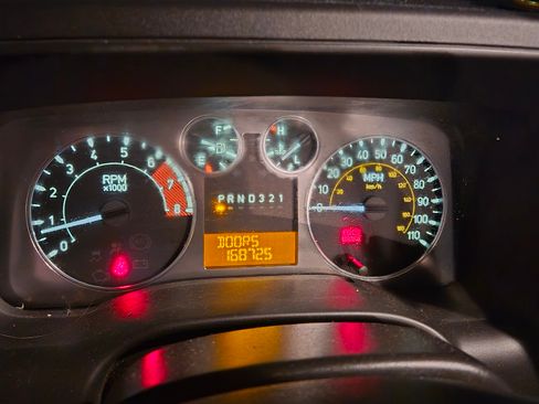 Used 2009 HUMMER H3 Luxury image 17