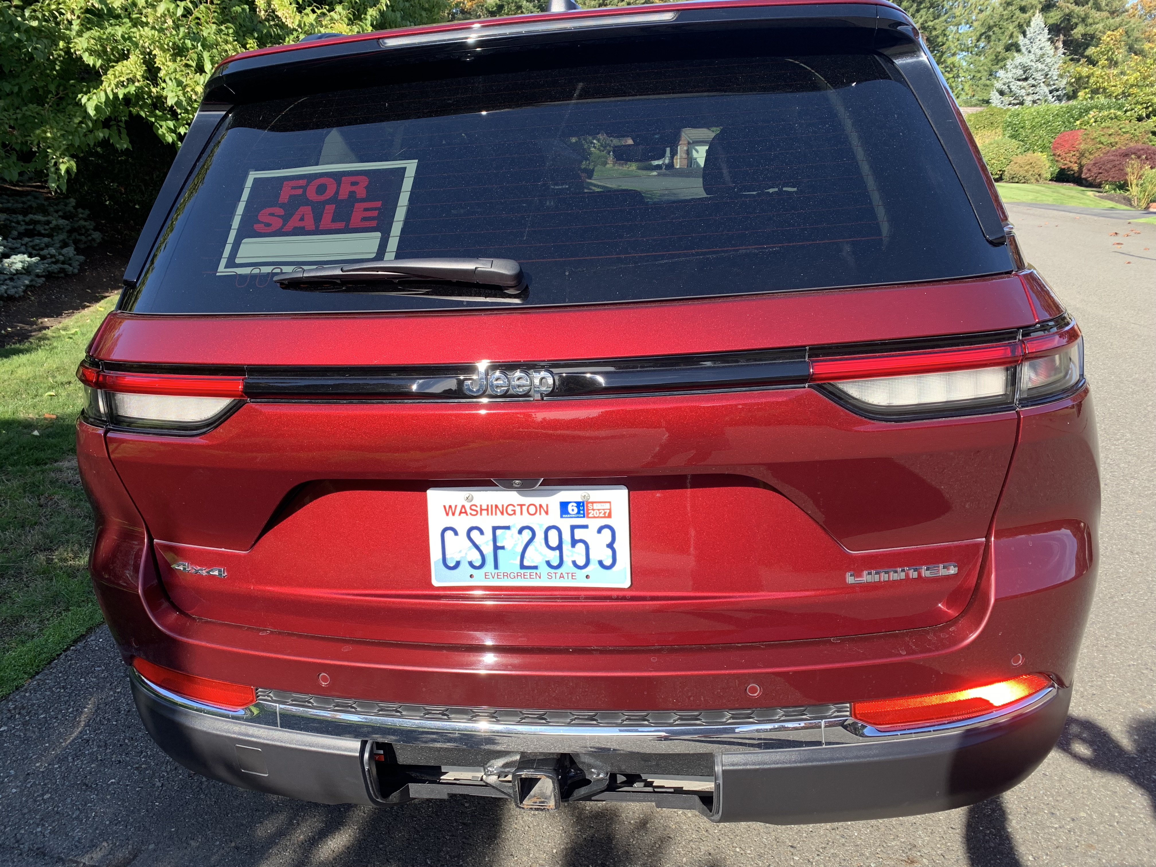 Used 2024 Jeep Grand Cherokee Limited AWD/4WD image 4
