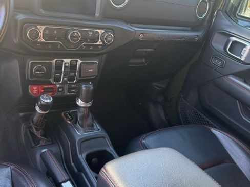 Used 2020 Jeep Wrangler Unlimited Rubicon w/ Quick Order Package 28Y Recon image 10