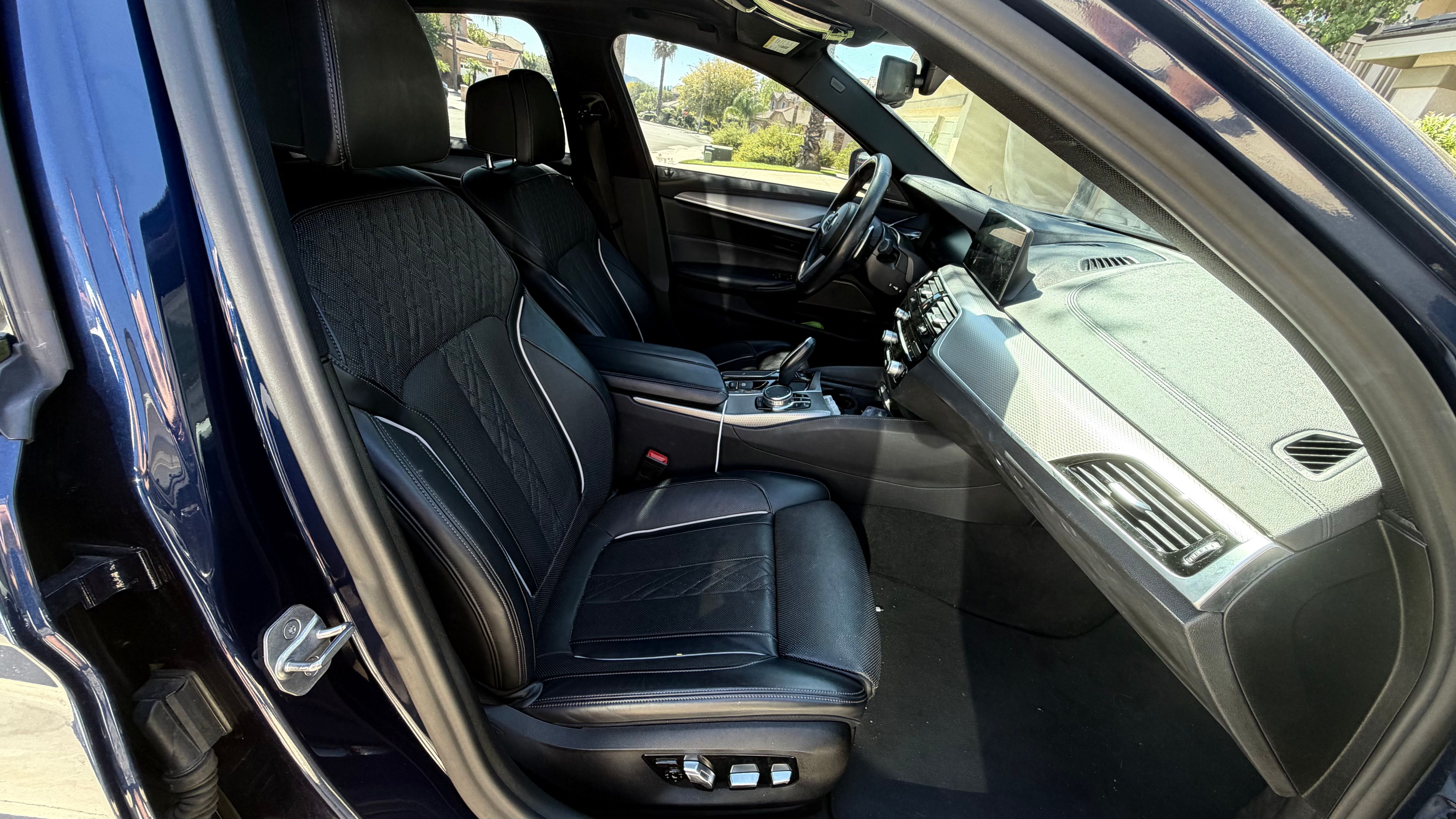 Used 2020 BMW 540i w/ M Sport Package RWD image 8