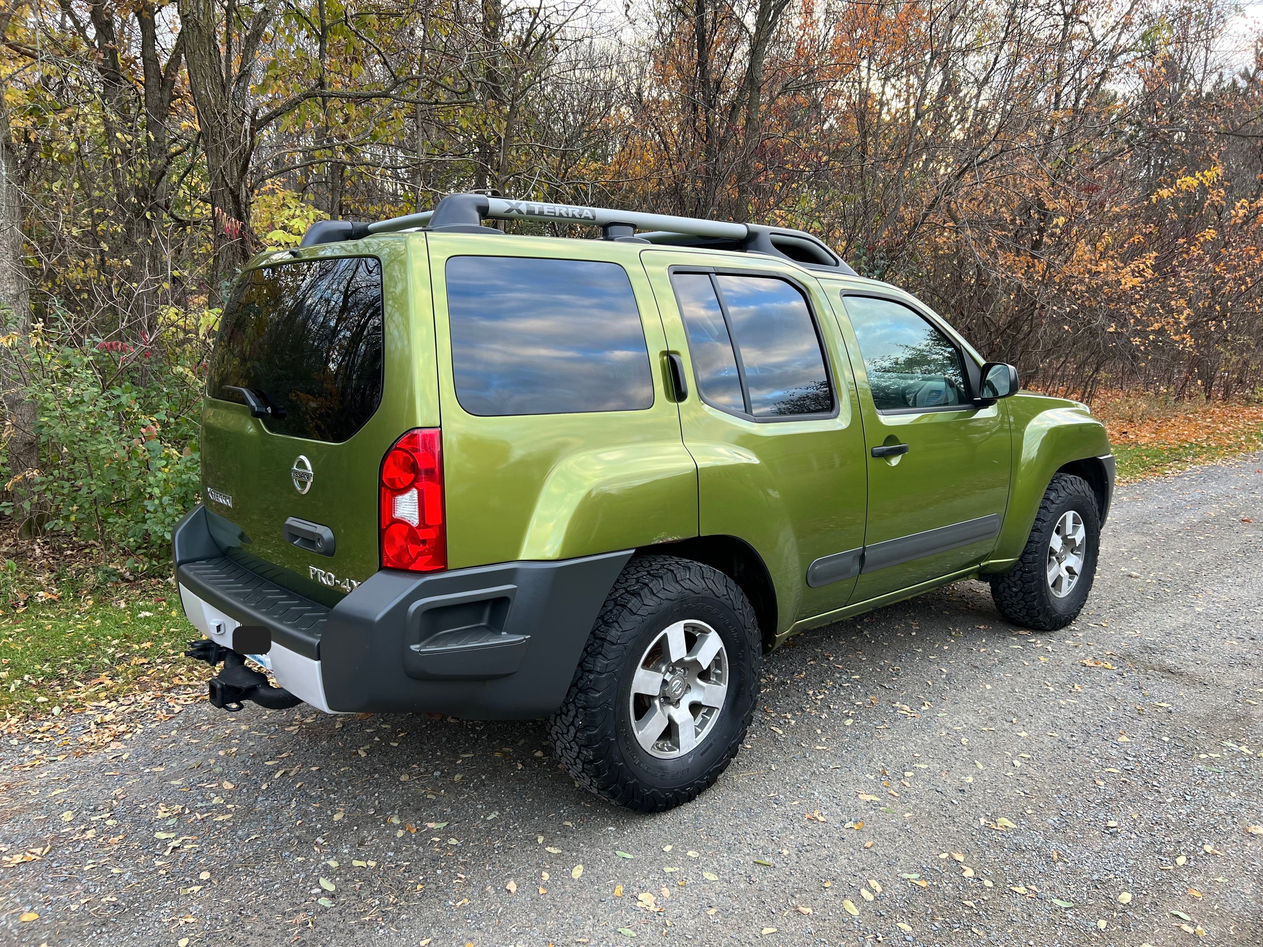Used 2012 Nissan Xterra PRO-4X AWD/4WD image 8