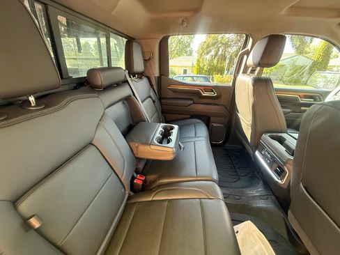 Used 2022 GMC Sierra 1500 Denali image 11