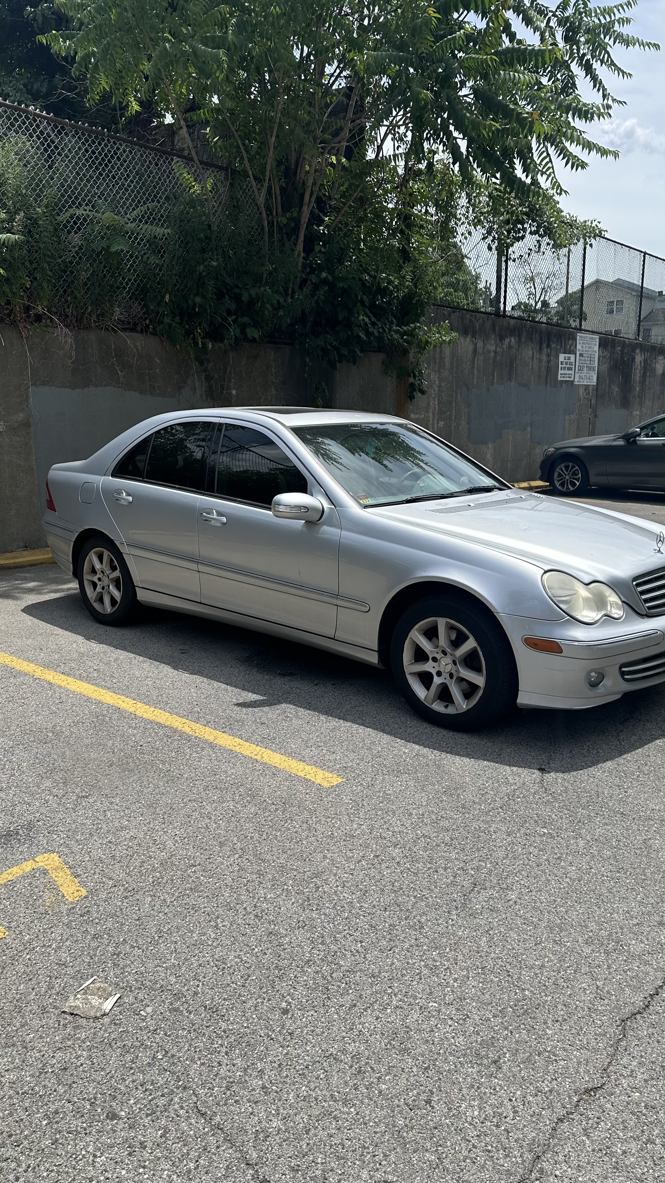 Used 2007 Mercedes-Benz C 280 4MATIC Sedan image 2
