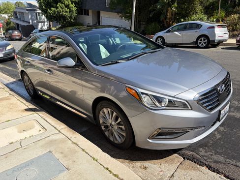 Used 2015 Hyundai Sonata Limited w/ Option Group 06 FWD image 1
