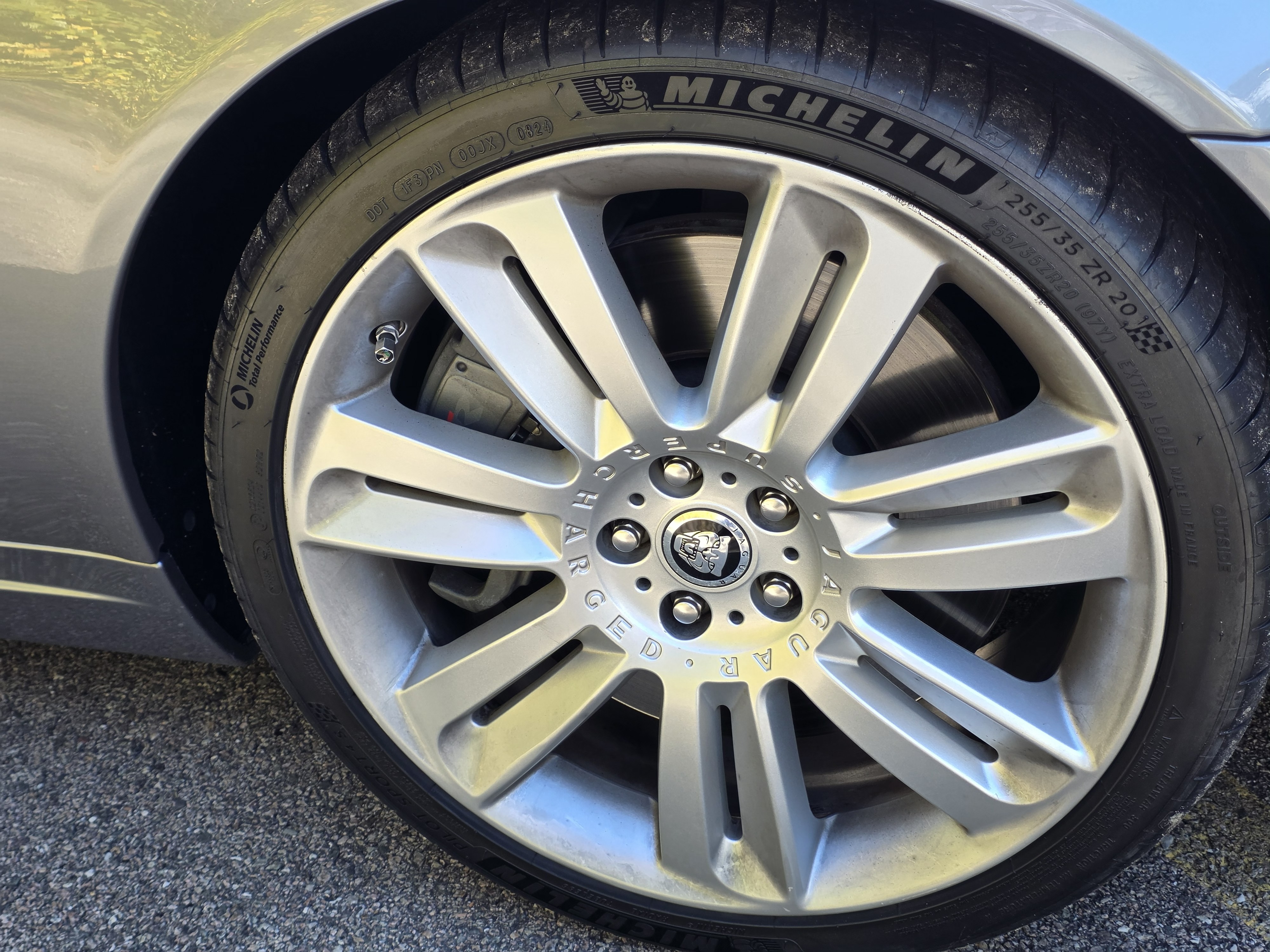 Used 2011 Jaguar XKR R RWD image 12