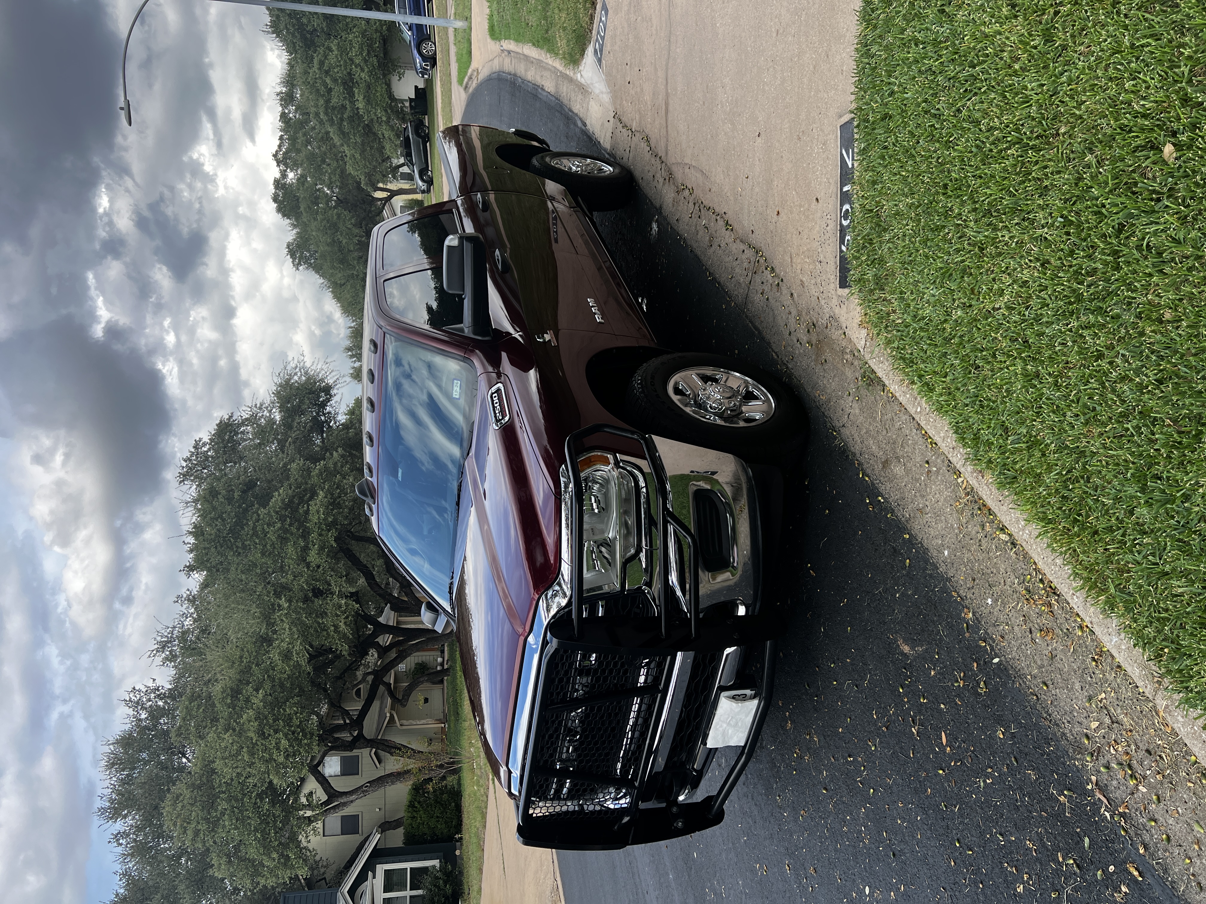 Used 2020 RAM 2500 Tradesman AWD/4WD image 1