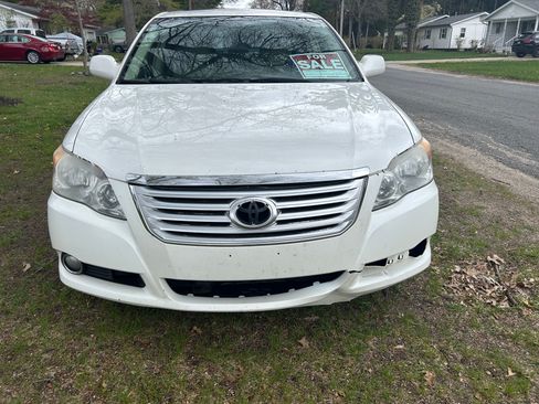 Used 2009 Toyota Avalon Limited FWD image 10