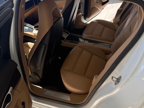 Used 2016 Porsche Panamera Edition RWD image 11