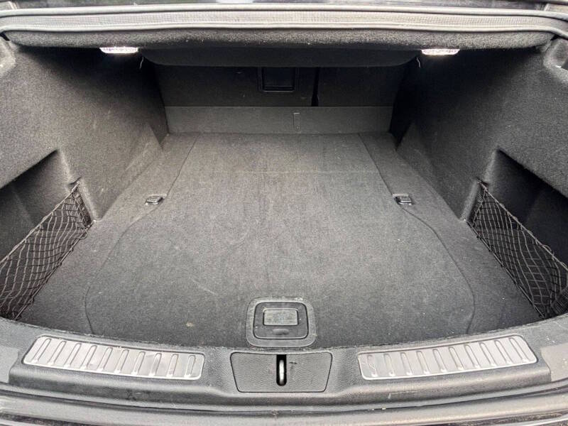 Used 2017 Lincoln Continental w/ Equipment Group 500A FWD image 13
